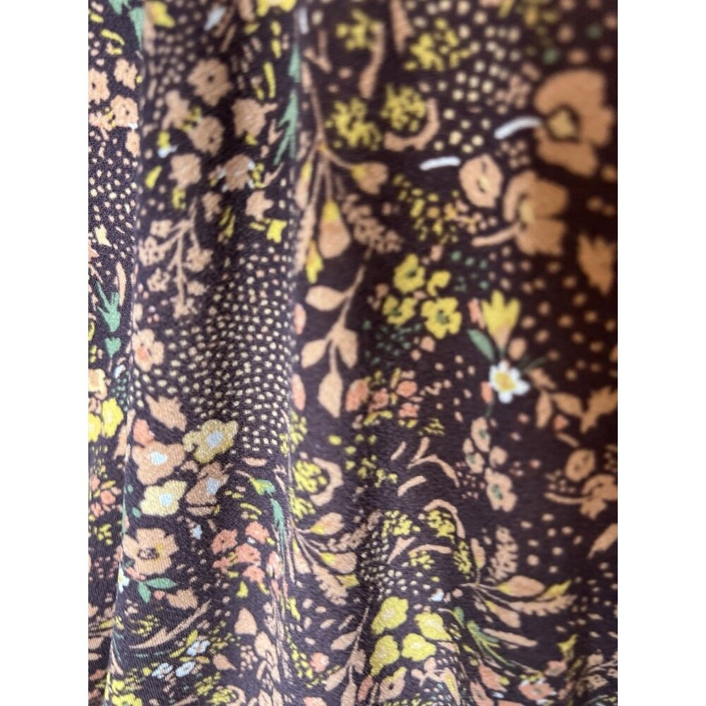 Cure Floral Blouse long sheer sleeves with gold threads sz large elastic bottom - Picture 5 of 16